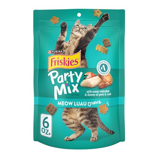 Purina Friskies Natural Cat Treats Party Mix Natural Yums With Real Salmon and Added Vitamins, Minerals and Nutrients - 20 oz. Canister