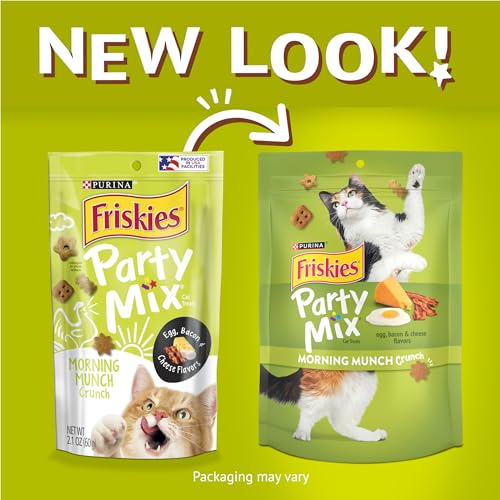 Purina Friskies Natural Cat Treats Party Mix Natural Yums With Real Salmon and Added Vitamins, Minerals and Nutrients - 20 oz. Canister