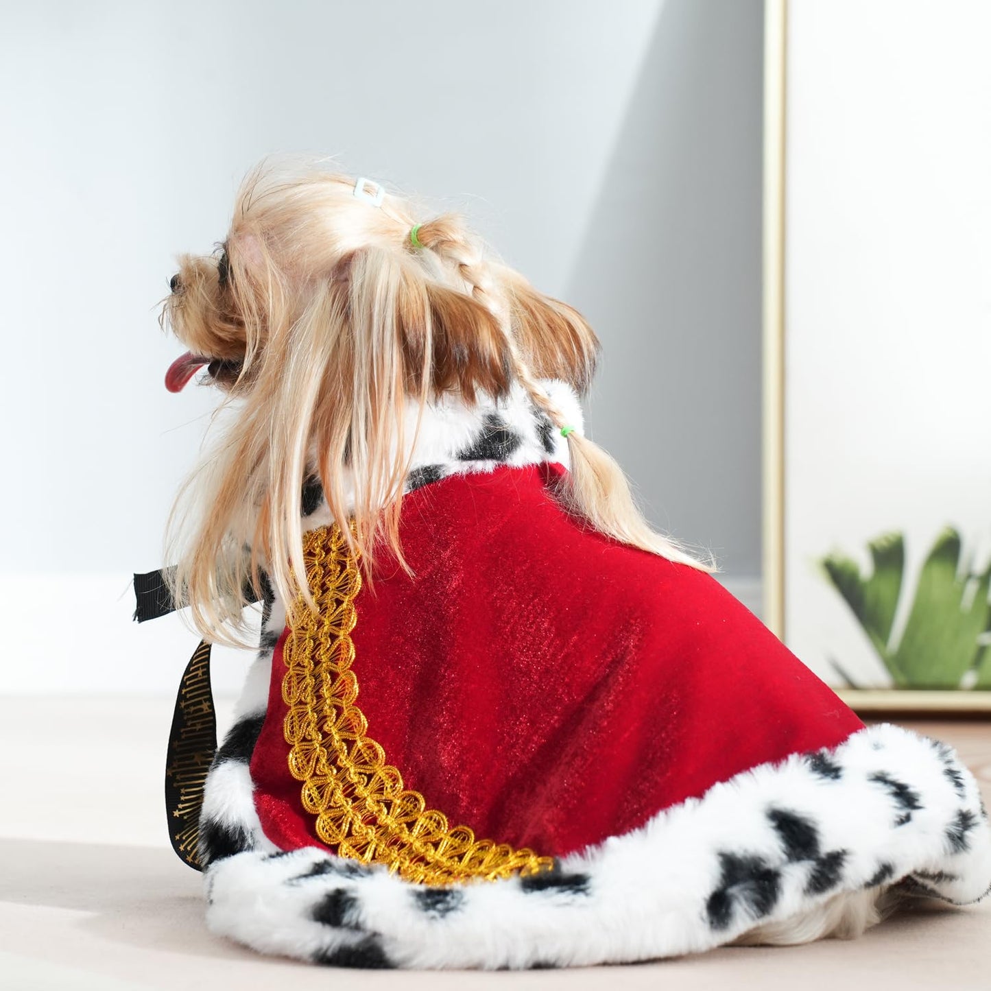 Lovelyshop pet Serial Lux Fur Red Cat Dog Cloak for Halloween Costumes, King Queen Prince and Princess Cosplay-S